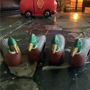 Set of 4 mallard duck napkin ring holders